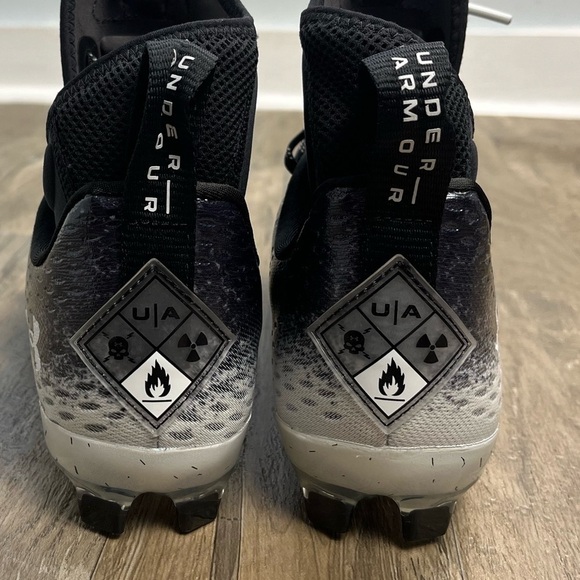 NEW Men\'s UA Spotlight Lux MC 2.0 Football Cleats main image 7